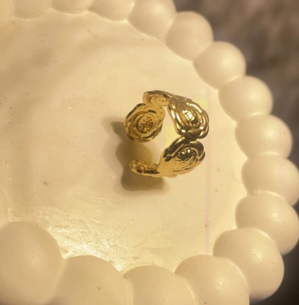 rose ring