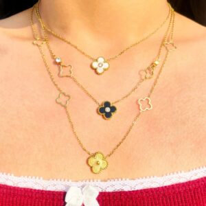 triple layer neckpiece