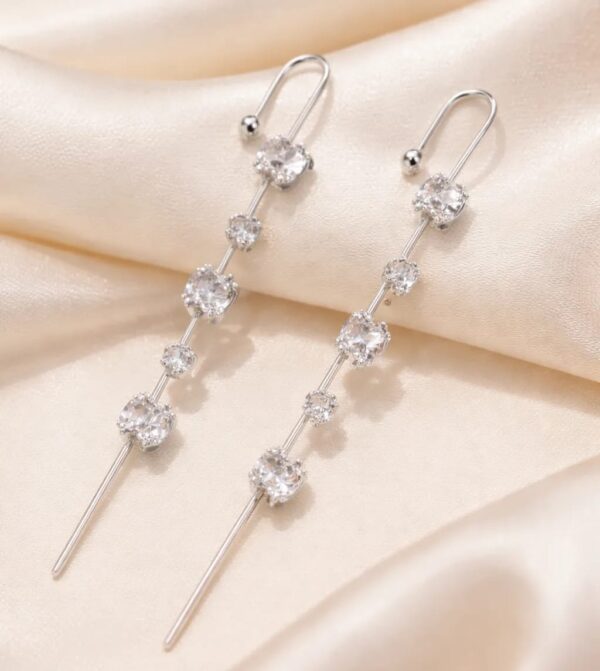 silver dewling earrings