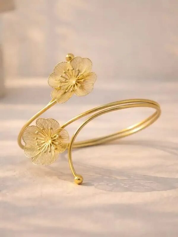 petal armcuff